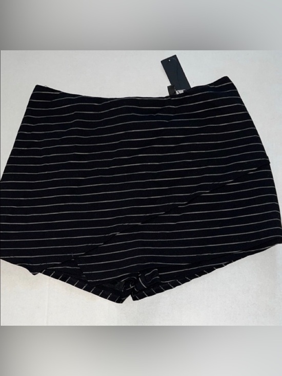 Lulus Pants - Lulu’s skort